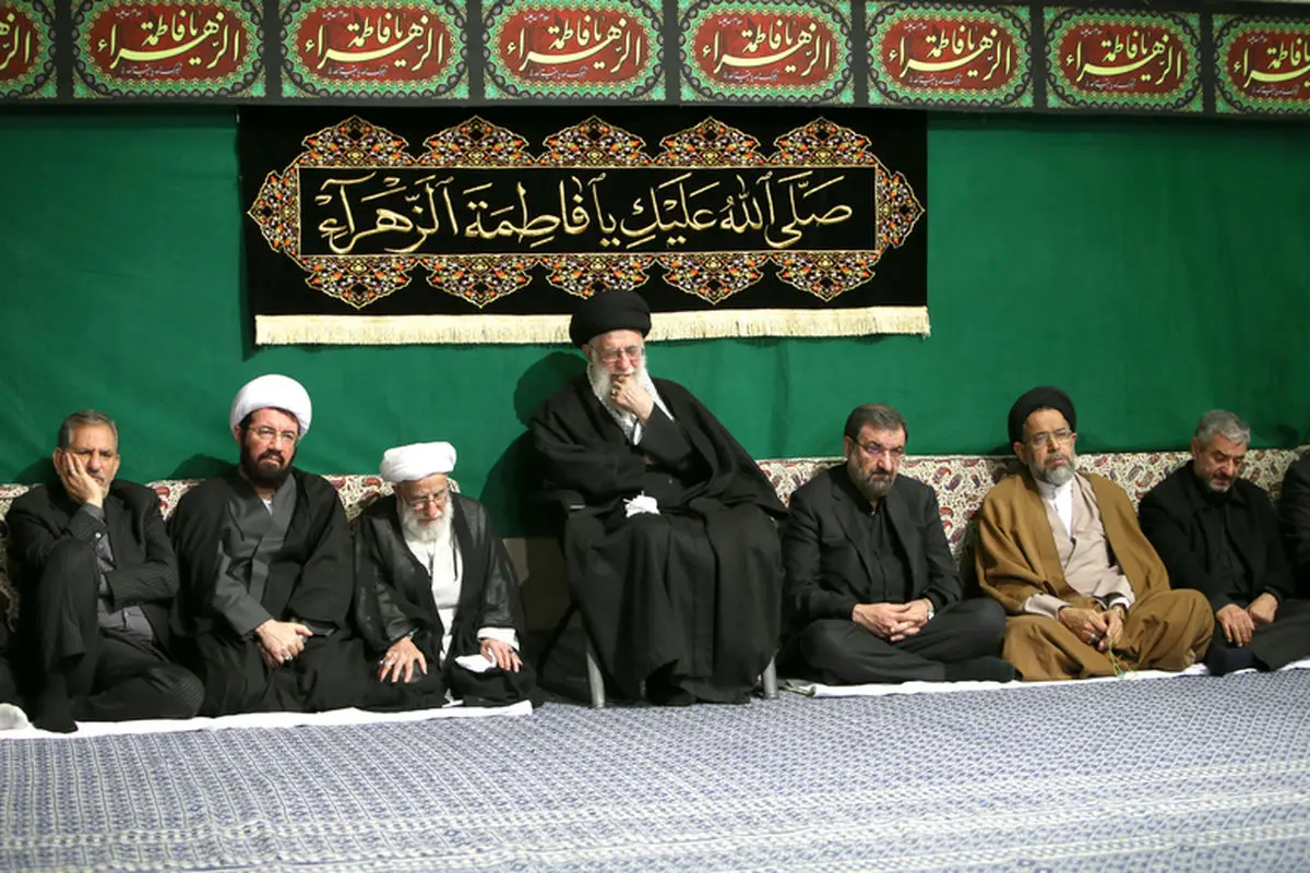 برگزاری مراسم عزاداری شام شهادت حضرت فاطمه (س) در حسینیه امام خمینی(ره)