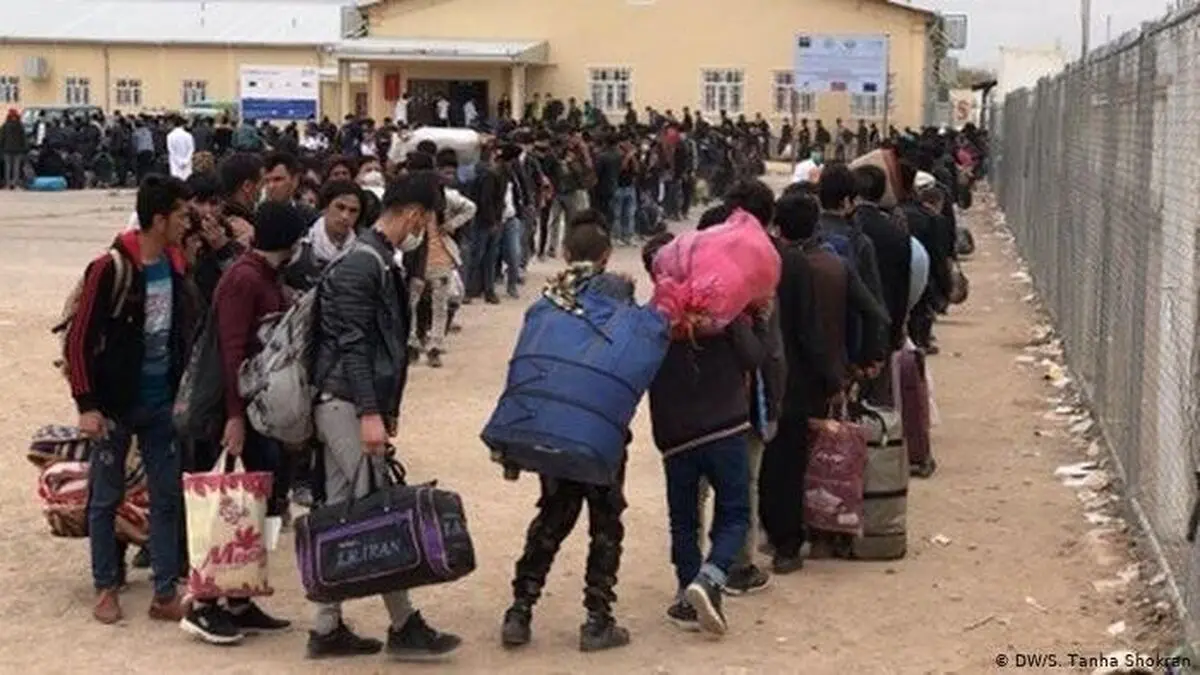 آمارهایی از ورود پناهجویان افغانستانی به ایران در سال ۲۰۲۱ /اینفوگرافیک 