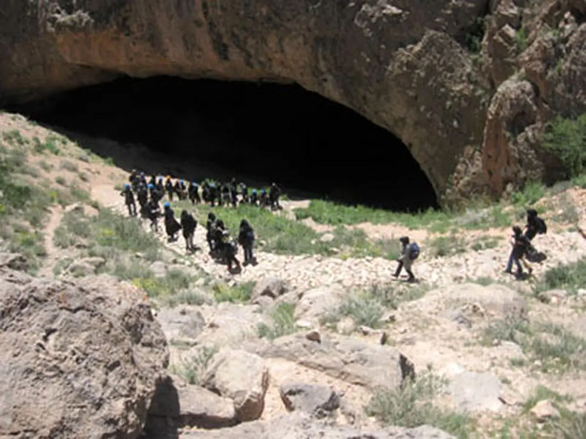 روستایی که به دشت لاله رویان معروف است+ عکس