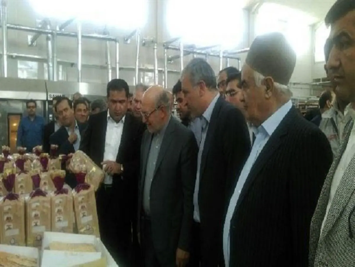 بازدید وزیر صنعت از کارخانه قند کهگیلویه و بویراحمد