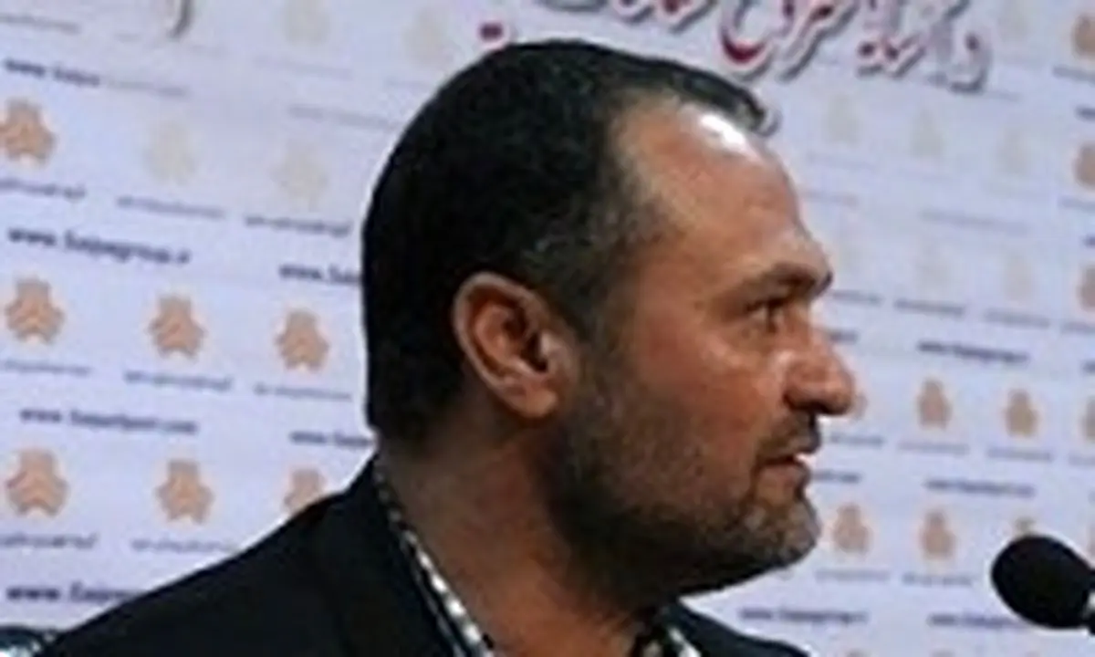 تقوی: مخالف جدایی رحمان احمدی هستم