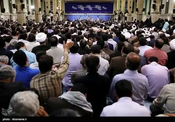 دیدار مقام معظم رهبری با اقشار مردم