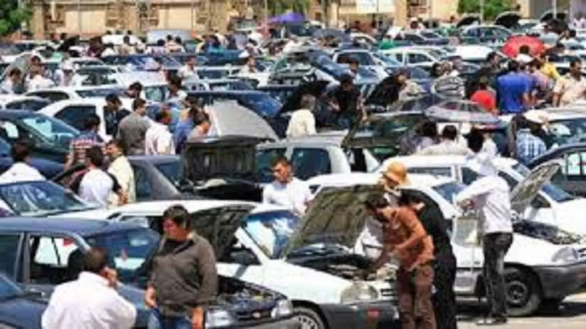 قیمت خودروهای داخلی در بازار آزاد در سوم اسفند ۱۴۰۰
