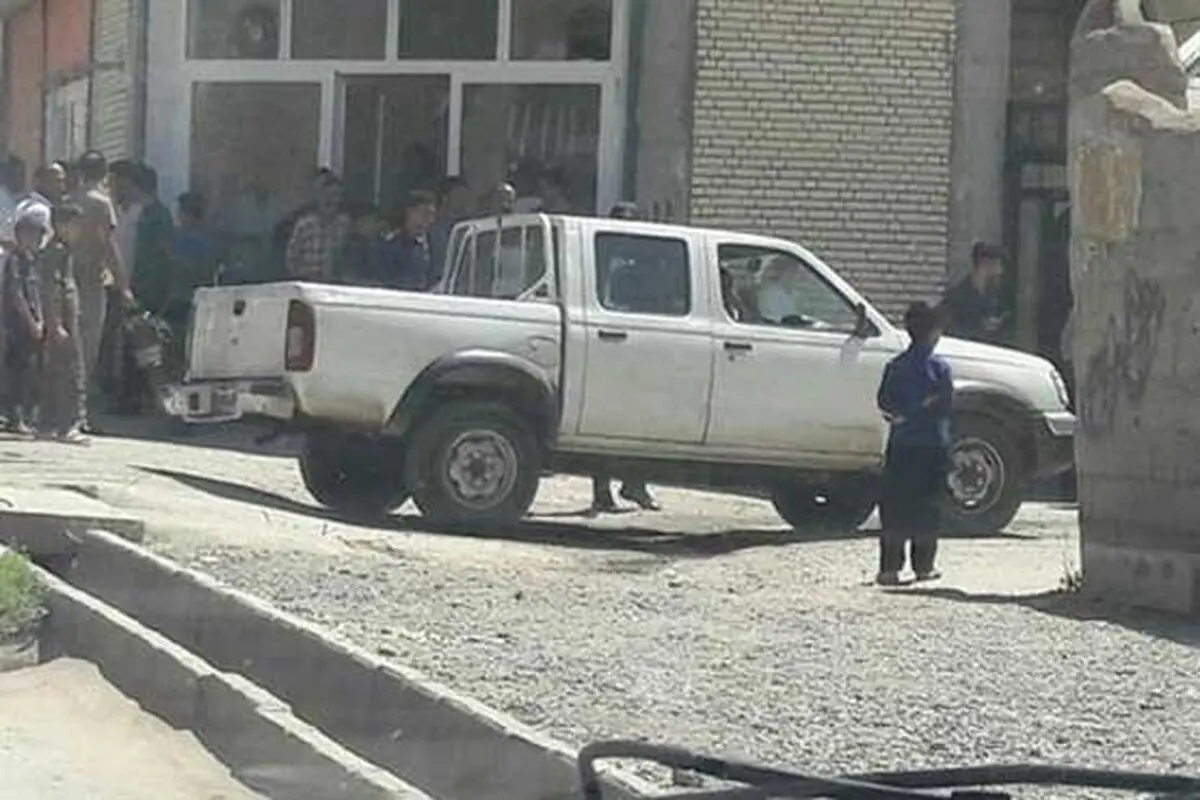 
حمله مسلحانه به ماموران ناجا در بوکان برای آزاد کردن چند زندانی +تصاویر

