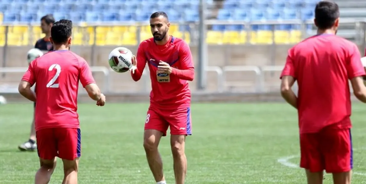 تمرین ربیعخواه در چهار پست تیم پرسپولیس