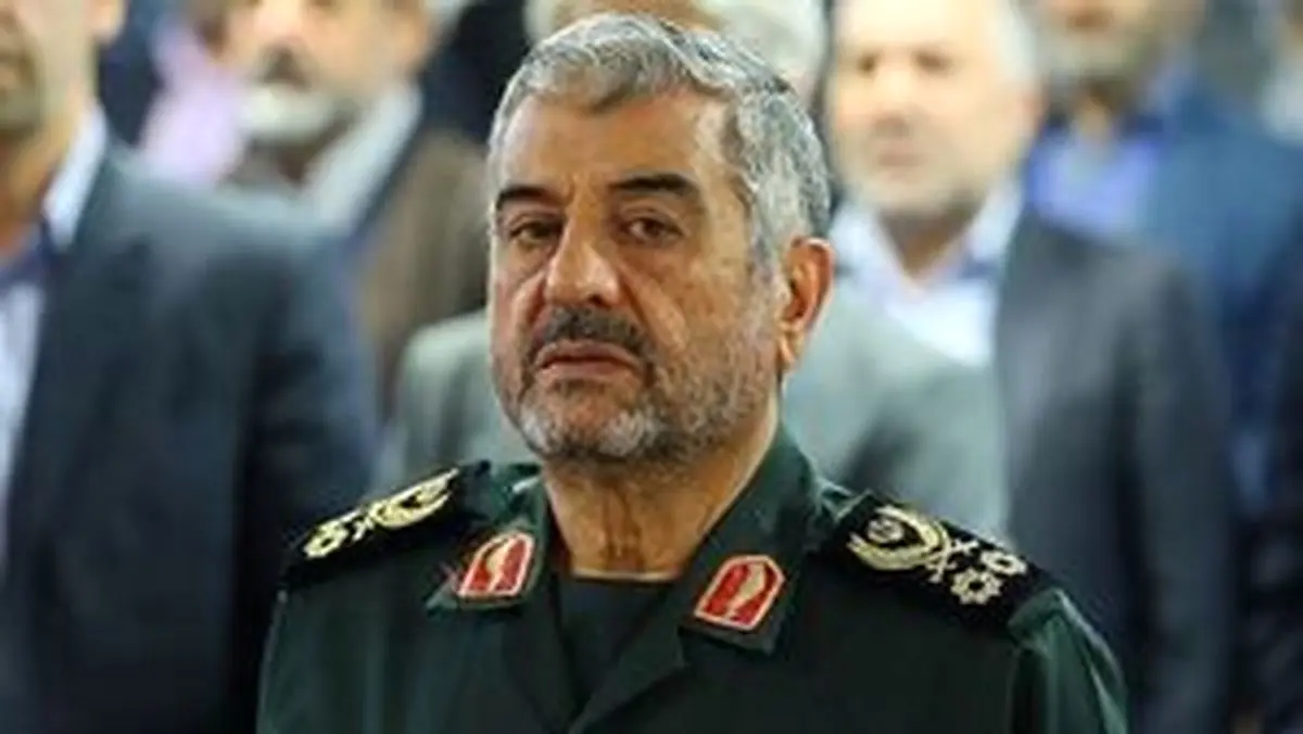 ایستادگی در برابر استکبار موفقترین الگو برای پیشرفت ملتها است