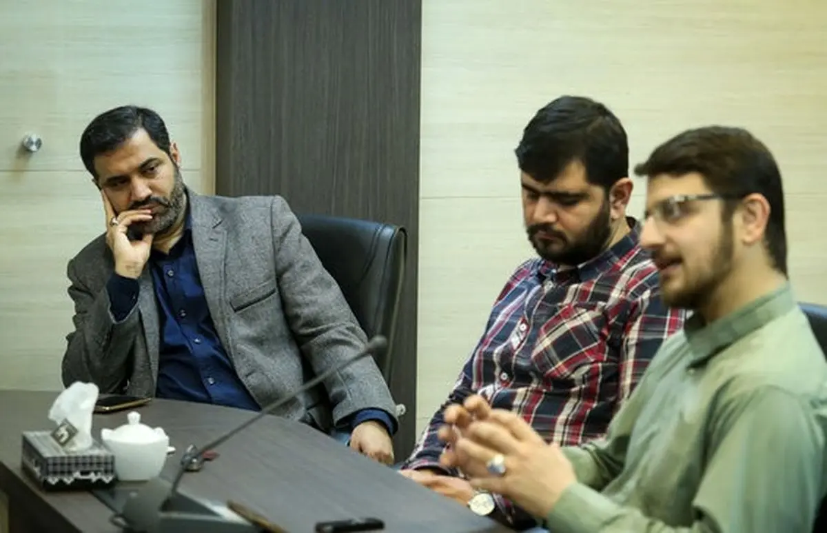 مافیای موسیقی راه را بسته است/دلیل توجه مقام معظم رهبری به سرود