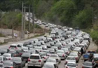 ترافیک نیمه سنگین در آزادراه کرج- تهران
