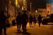 یورش گسترده صهیونیستها به کرانه باختری/ حملات توپخانهای به غزه
