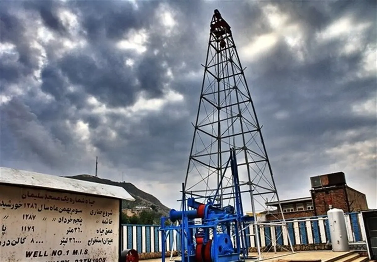 نشت گاز چاه ۹۹ میدان نفتی آغاجاری در خوزستان مهار شد 