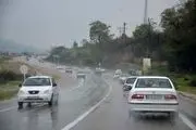 ترافیک سنگین در آزادراه‌ قزوین ـ کرج/ بارش باران در محورهای 6 استان
