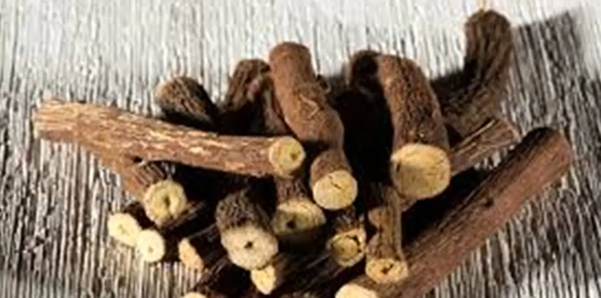 فواید عجیب شیرین بیان