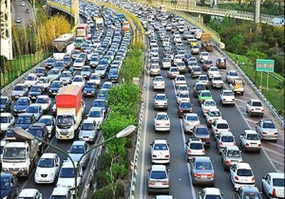 ترافیک سنگین در بزرگراه‌های پایتخت
