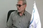یکی از رزمنده‌ها به واسطه گشاد بودن لباس غواصی یخ زده بود