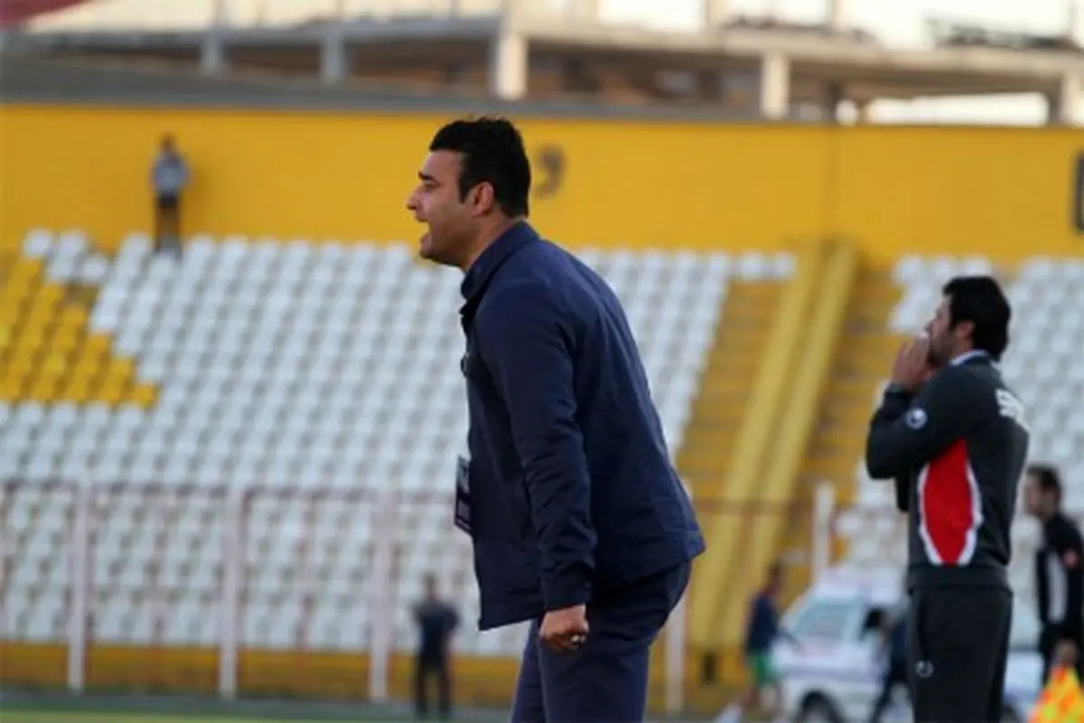 مصلح نمی تواند پرسپولیسی شود/ مهاجم استقلال در لیست من نیست