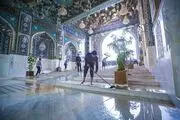 غبارروبی حرم مطهر امام حسین (ع) /گزارش تصویری