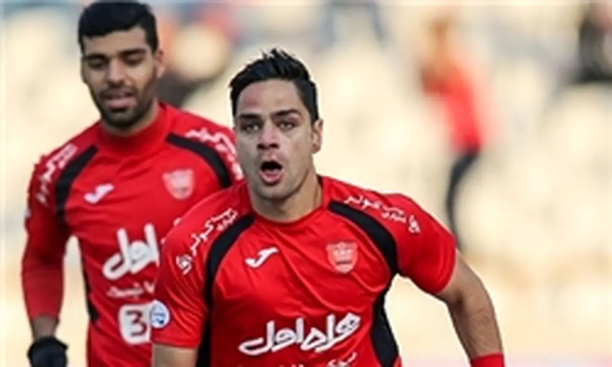 قراردادم با پرسپولیس را تمدید کردم بدون اینکه ریالی بگیرم