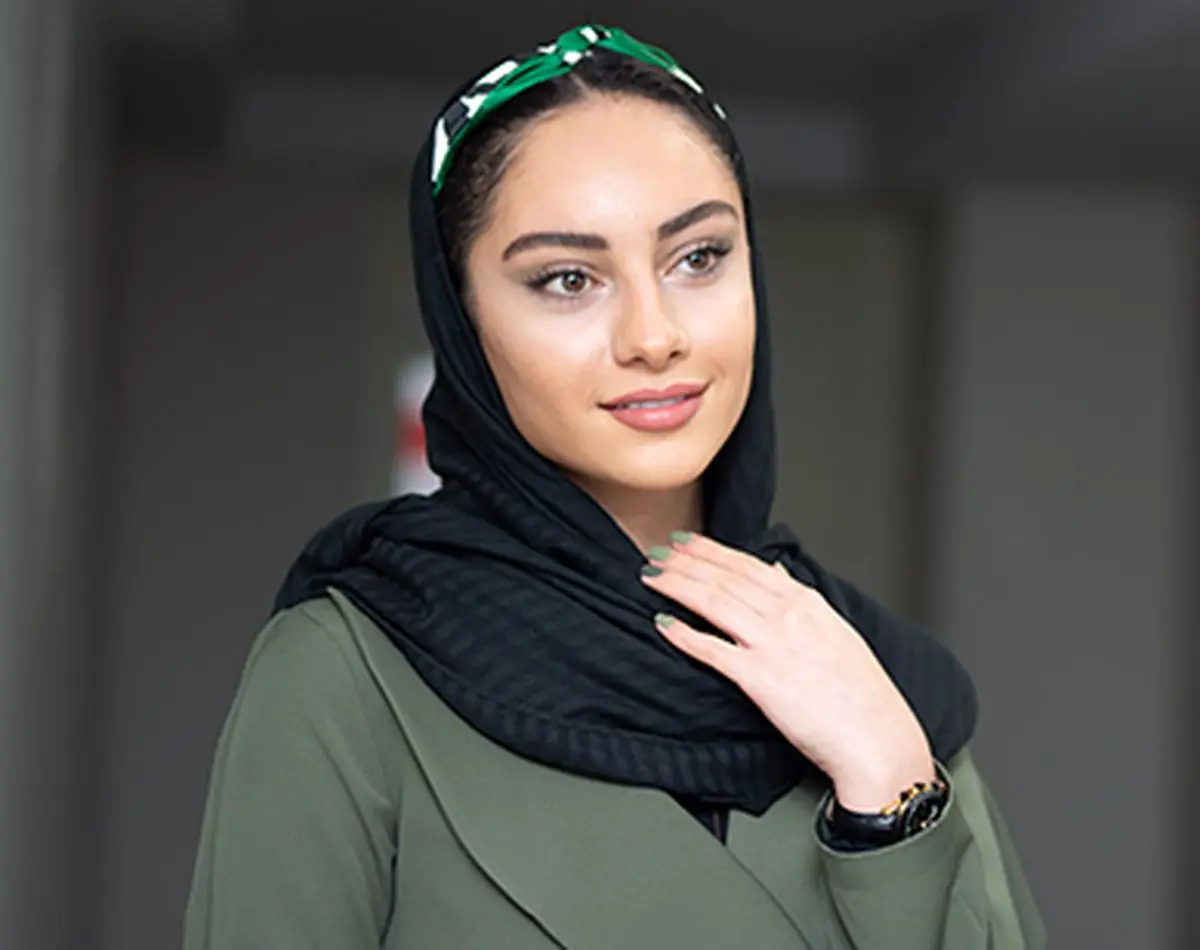 پروتز لب و جملات حکیمانه خانم بازیگر!+ عکس
