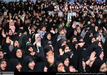 دیدار هزاران نفر از زنان و دختران با رهبر انقلاب/گزارش تصویری