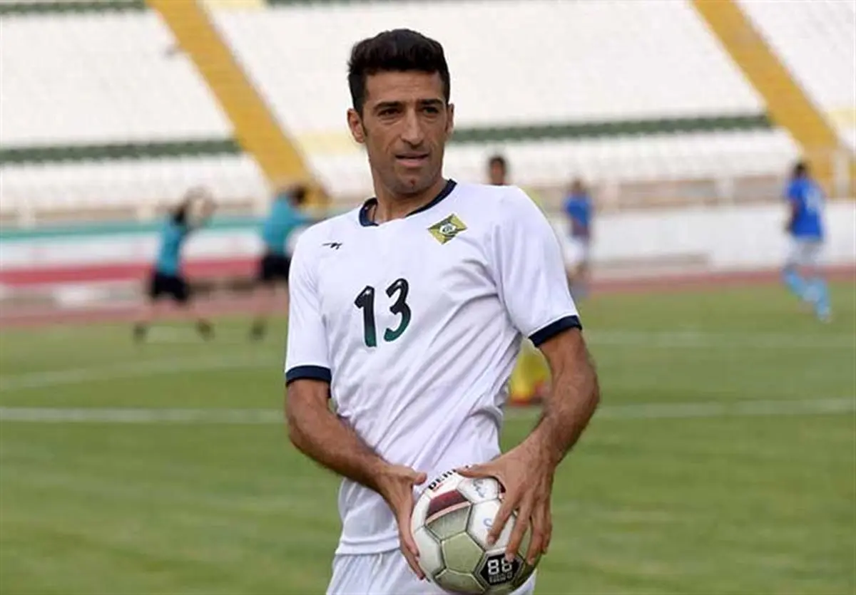 با پرسپولیس قرارداد بستم اما استقلالی شدم