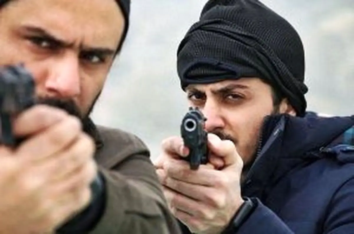 ظاهر متفاوت علی افشار در «گاندو» /عکس
