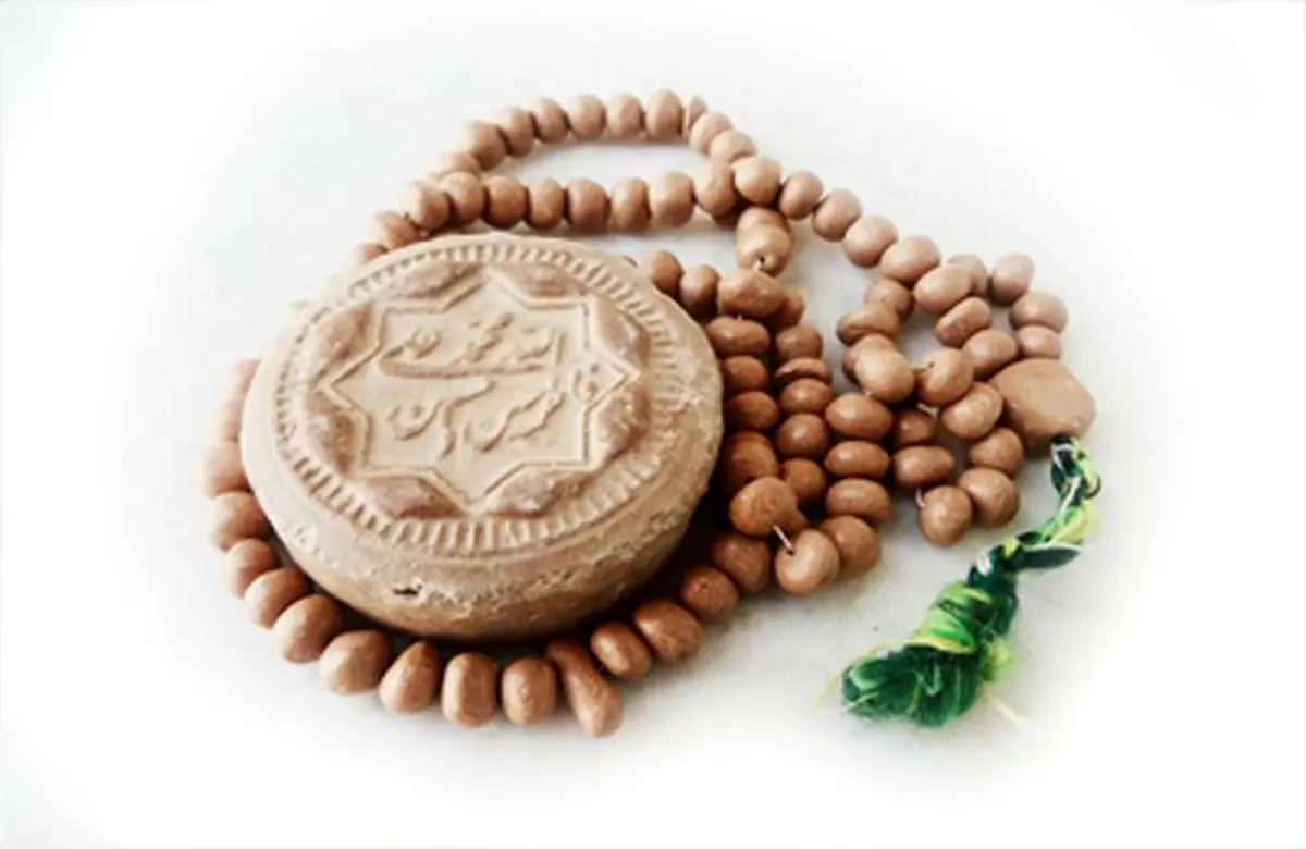 بعد از نماز شب، به خواندن چه دعاهایی سفارش شده است؟