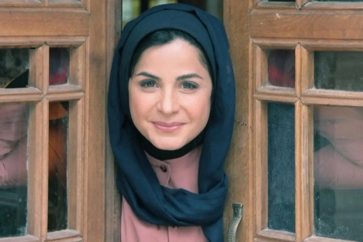 سلفی ماشینی «سیما تیرانداز » با ظاهری متفاوت /عکس