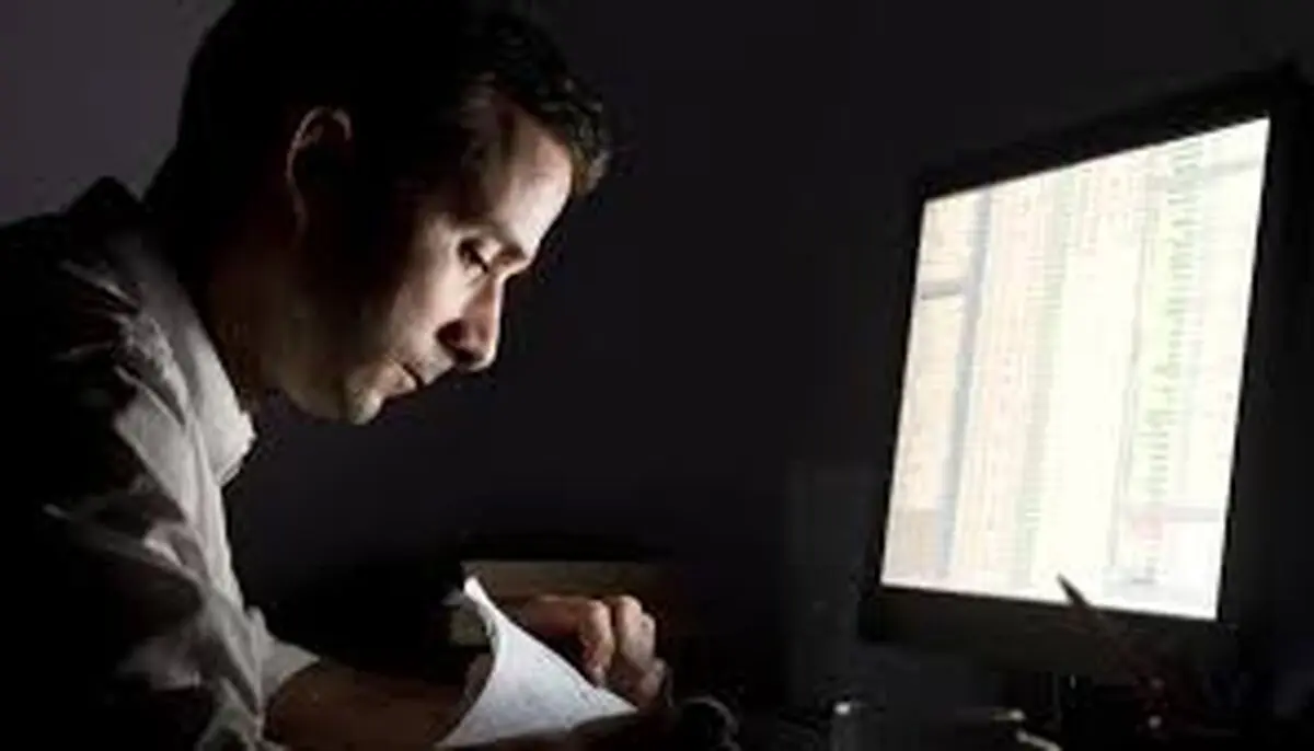 8 نکته سلامتی که هر شب کاری باید آنها را رعایت کند