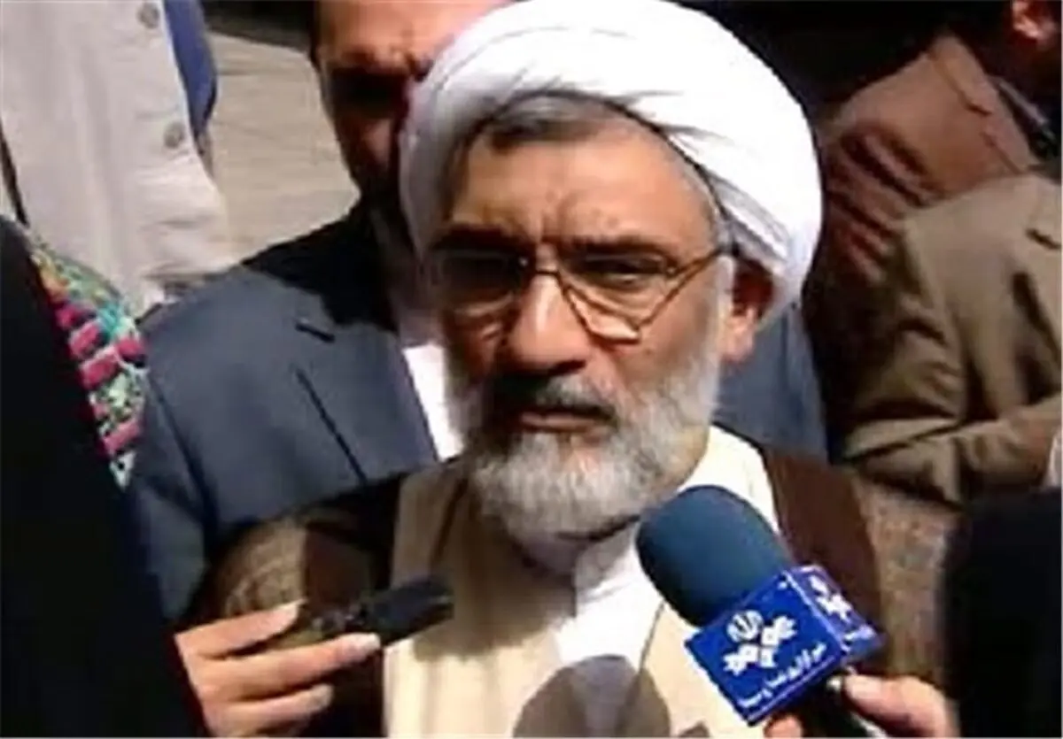  فساد اداری و مالی مشکل امروز جامعه ما محسوب می‌شود 