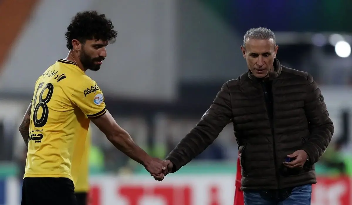 ادبیات تند ستاره استقلالی سپاهان در اعتراض به داوری
