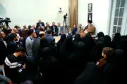 دیدار جمعی از خانواده‌های شهدا با رهبر معظم انقلاب/ گزارش تصویری