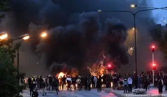 تجمع در سوئد برای اعتراض به سوزاندن قرآن