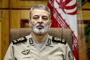  سردار موسوی: تا مردان هستند، نوبت به جنگیدن خانم‌ها نمی‌رسد 