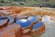 چشمه سورت پذیرای مسافران تابستانی است
