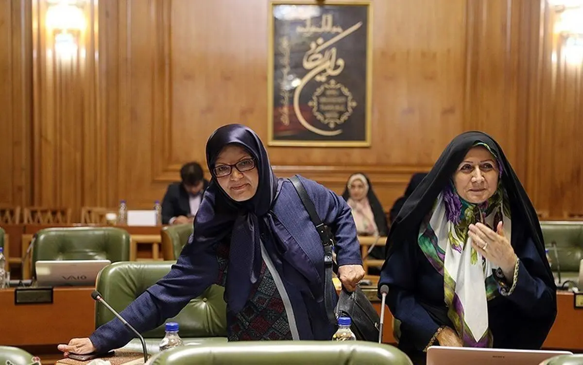 سرنوشت دکه های غذافروشی خیابان سی تیر مشخص می شود