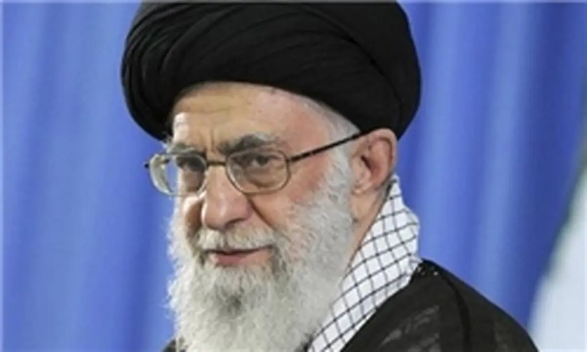 رونمایی کتاب «دفاع هوشمند در اندیشه امام خامنه‌ای» 
