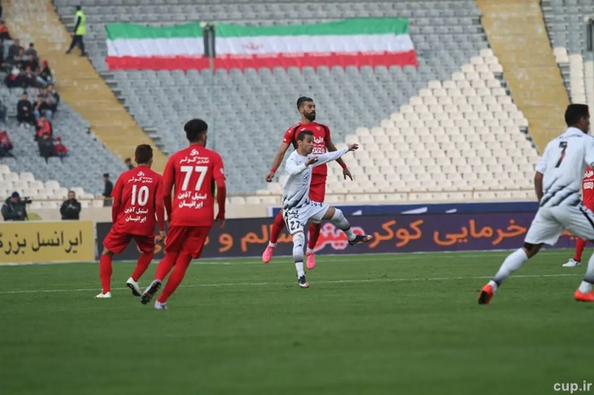هواداران پرسپولیس: واویلا بزن 6 تایی شه!