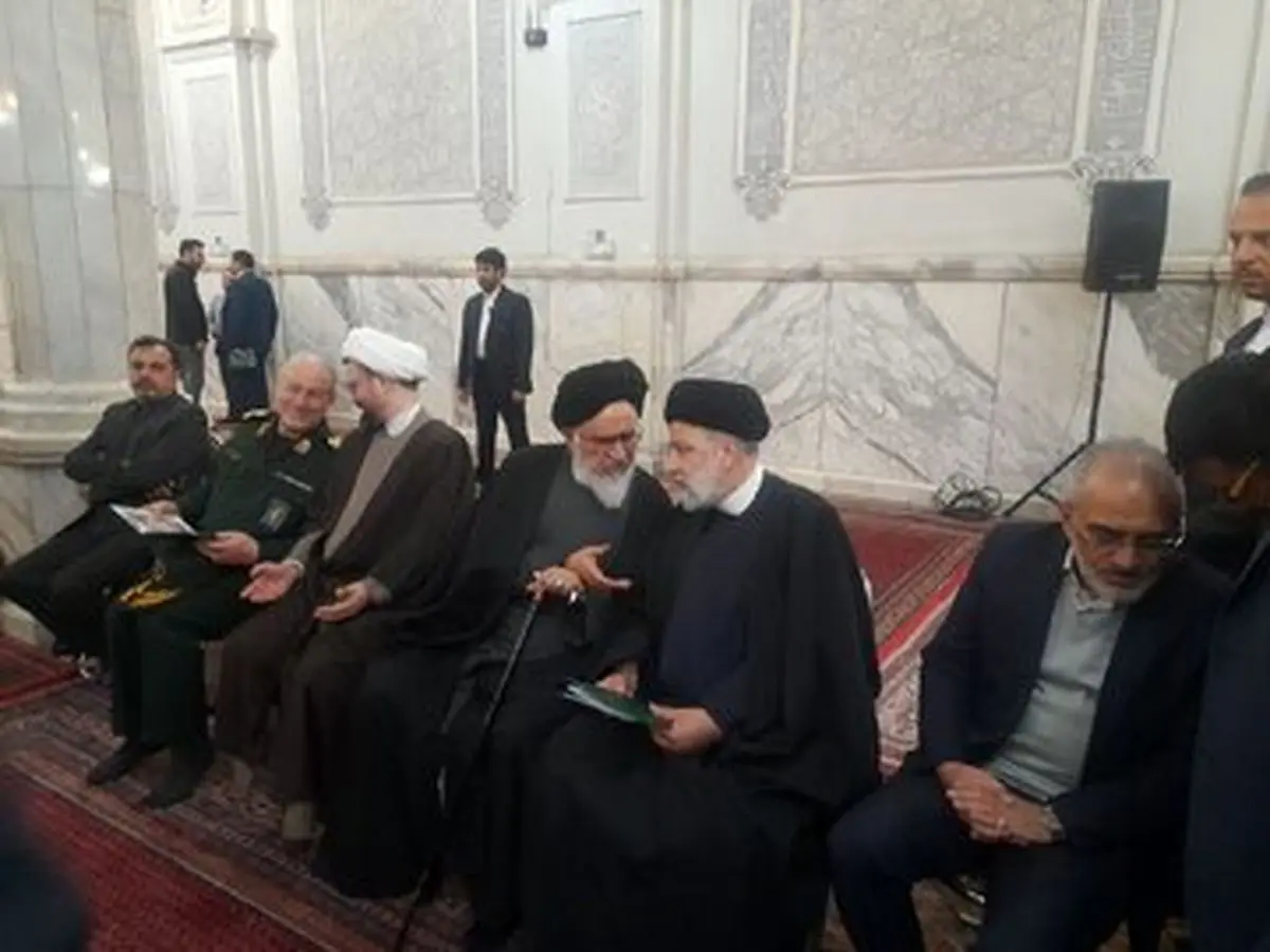 خوش و بش حسن روحانی با رئیسی +عکس