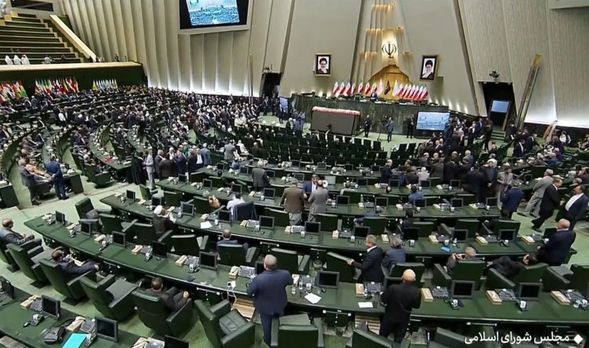 رئیس جمهور سوگند یادکرد/ پزشکیان: قاتلان کودکان غزه نمیتوانند درس انسانیت بدهند / تدبیر رهبر انقلاب و رای مردم فرصتی نو برای ایران و جهان گشود