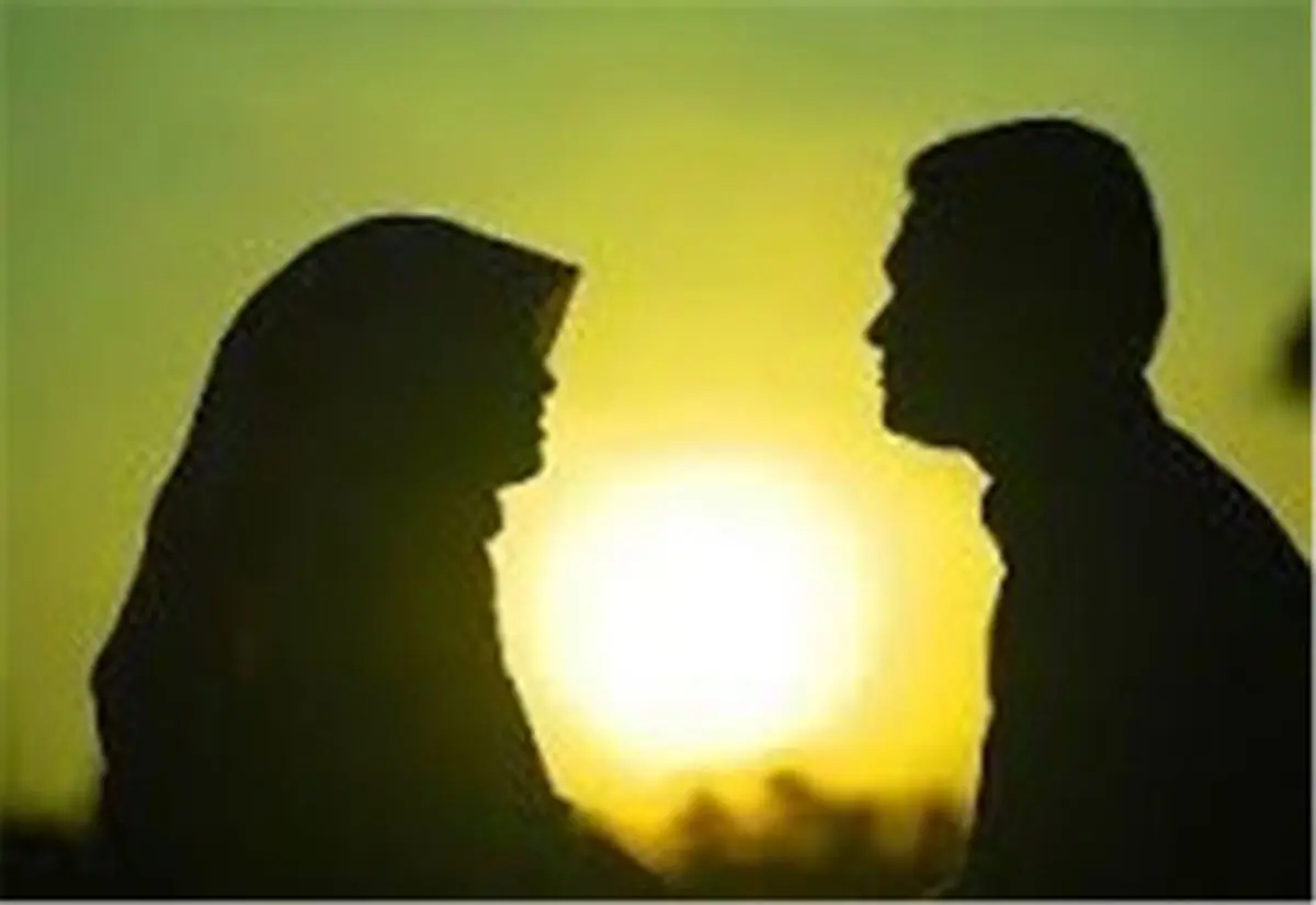 چرا هرچه به همسرم نزدیک می‌شوم او از من دور می‌شود؟