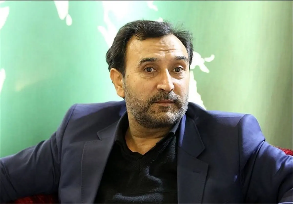 اگر در لیست اصولگرایان نبودم شیرینی پخش میکنم