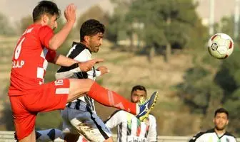 قهرمان نیمفصل را چه شده است؟
