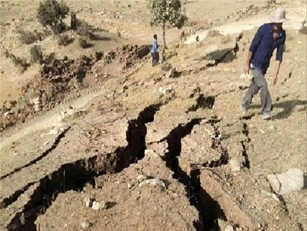 خطر رانش کوه، روستای پران پرویز را تهدید می کند+عکس