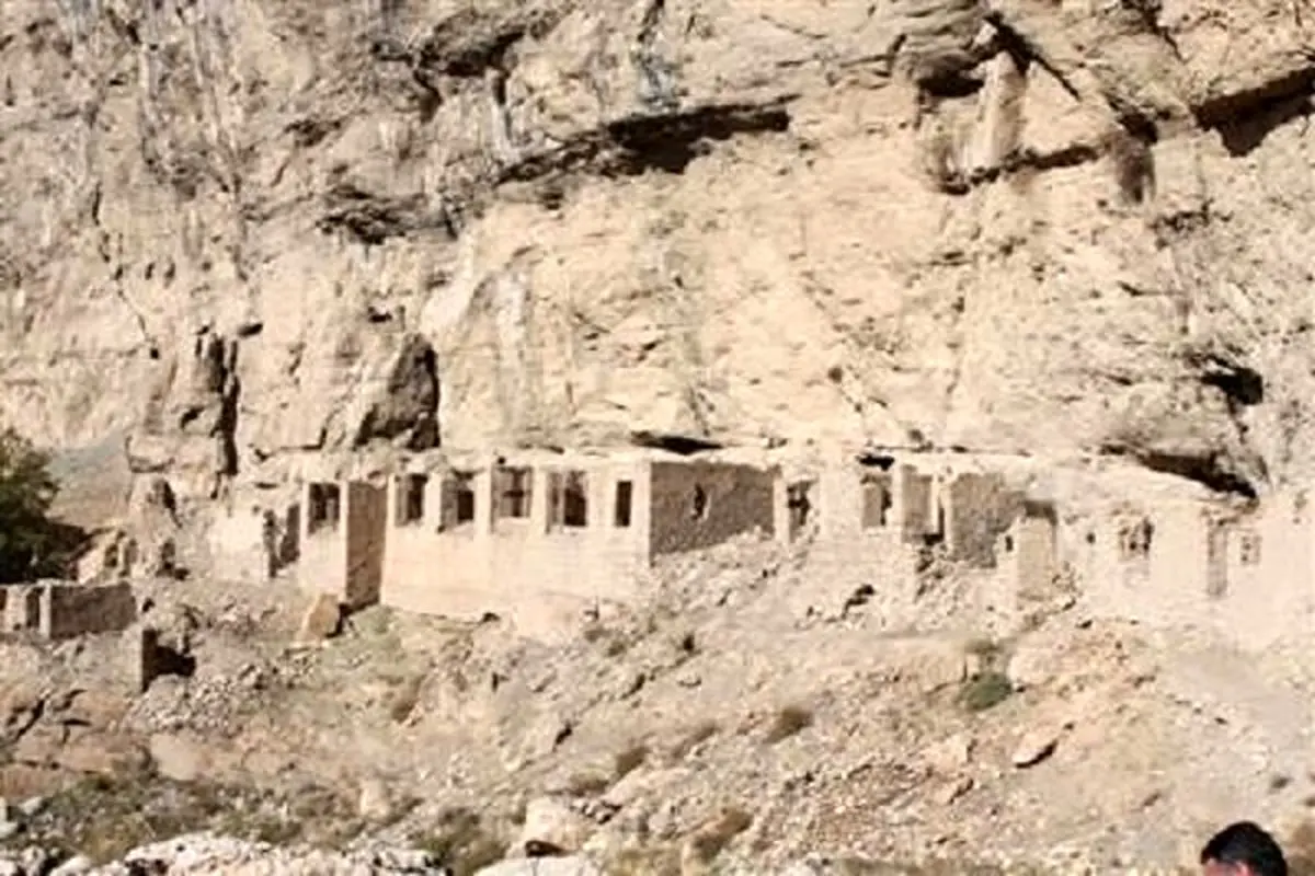 انجام کاوش در قلعه باستانی ماکو