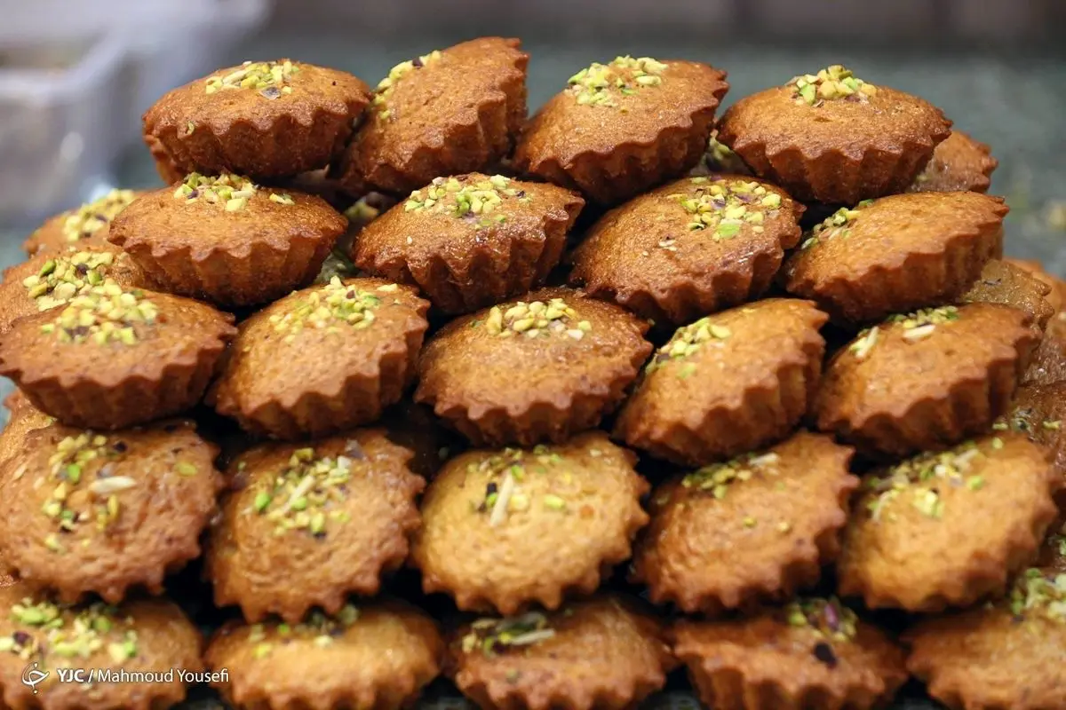 تولیدکنندگان روغن قنادی، محصولشان را مستقیم به قناد عرضه نمیکنند