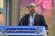 از زمانی مشکلات‌مان آغاز شد که مردم را از صحنه تصمیم‌گیری حذف کردیم/ جوانان امروز یعنی متولدین دهه شصت نسبت به متولدین دهه چهل در همه عرصه‌ها قابل ترند