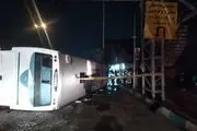  واژگونی اتوبوس در بزرگ‌راه بعثت