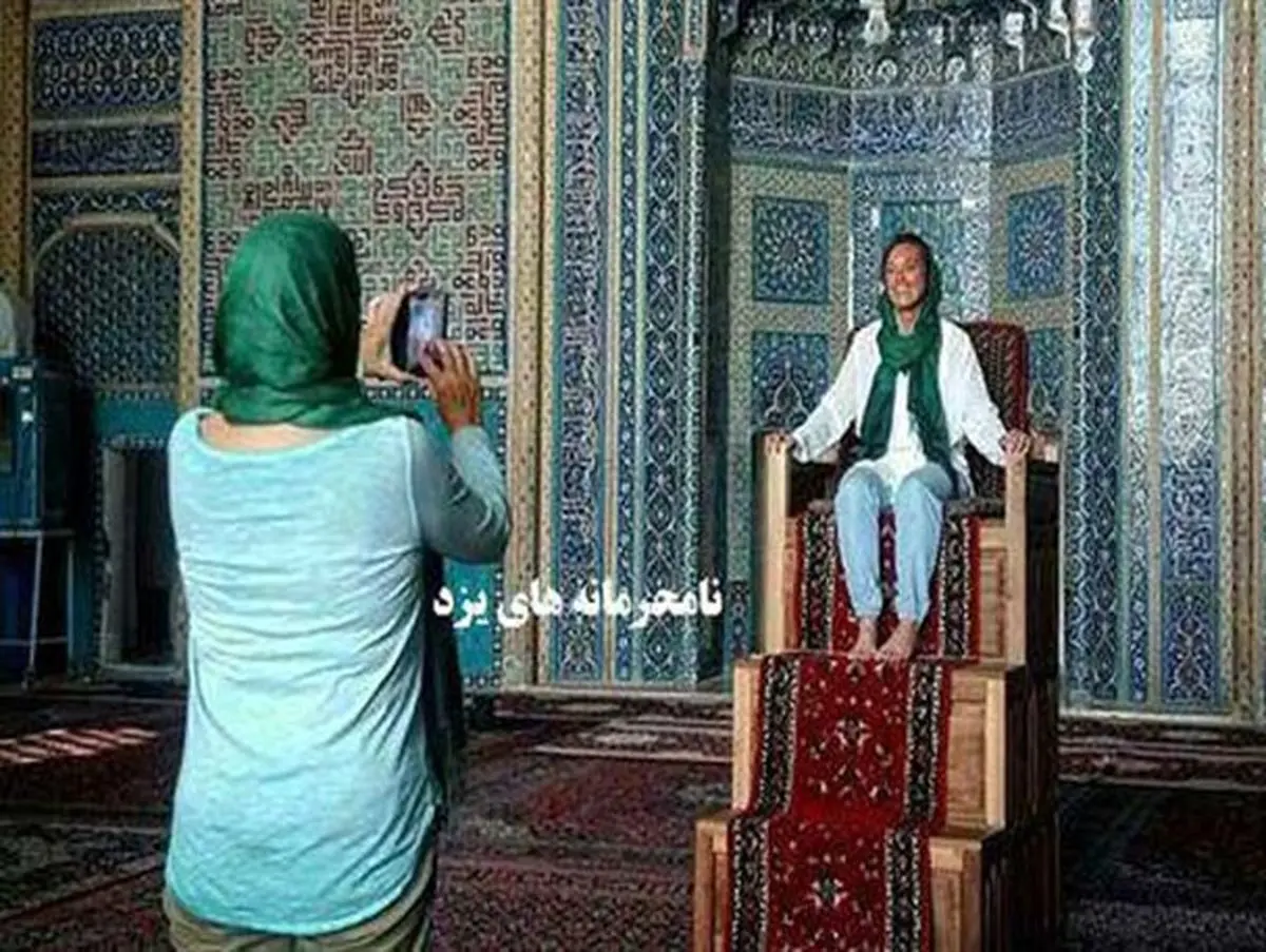 منابر و مساجد یزد هم بازیچه گردشگران خارجی شد
