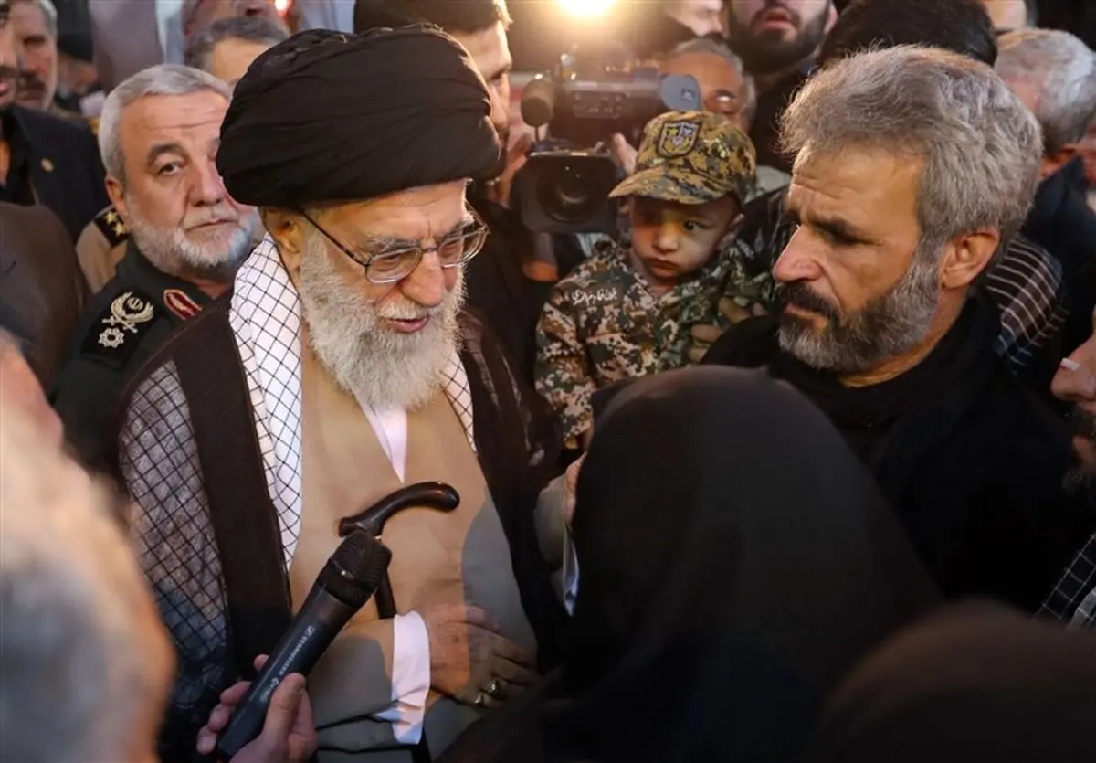 امام خامنهای: خدا شهید حججی را عزیز کرده است+فیلم