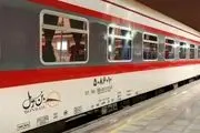 نقض فنی قطار بن ریل/ مسافران مشهد در واگن‌ها حبس شدند
